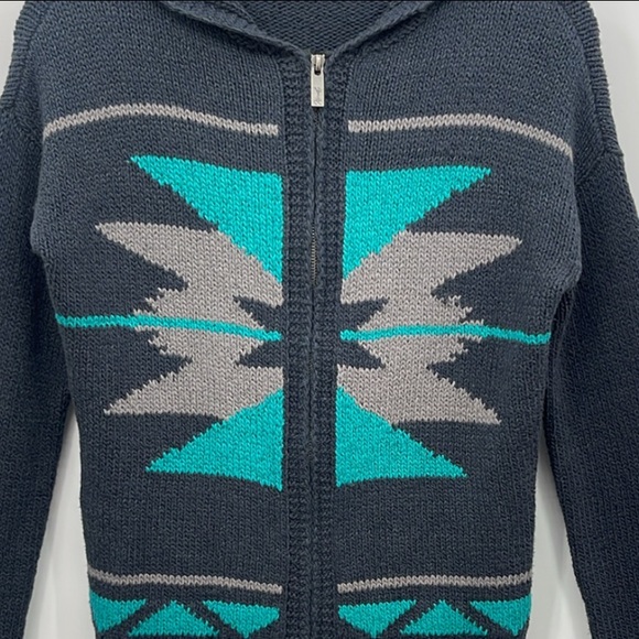 KISMET Aztec Hooded Sweater - Picture 3 of 4